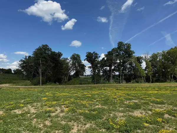 7525 California Love Trail, Middleton, WI 53562