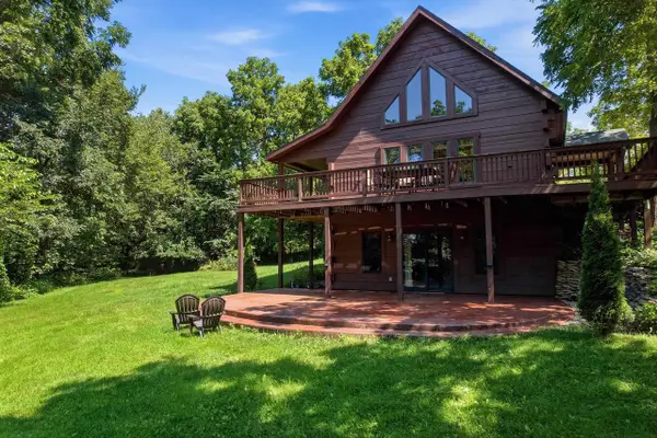 35103 Nature Lane, Prairie Du Chien, WI 53821