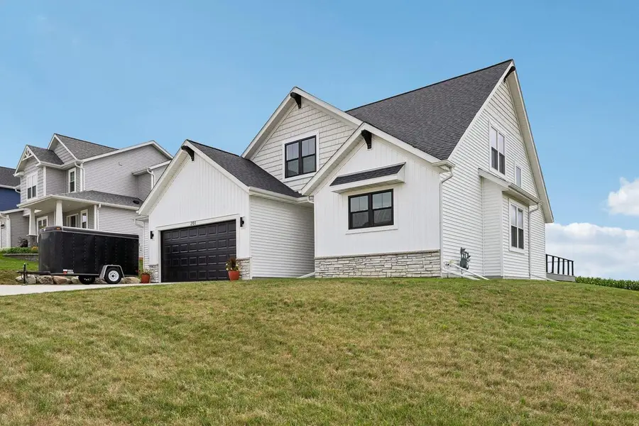 201 Trail View Lane, Lake Mills, WI 53551 - #3