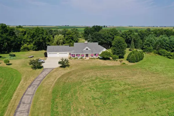 N11565 Lakeland Road, Waupun, WI 53963