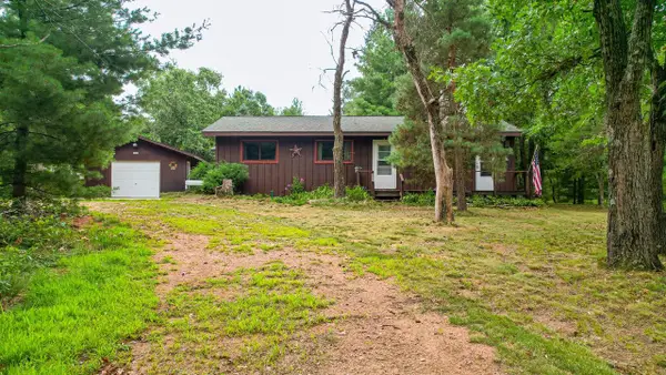 1829 Castlewood Road, Friendship, WI 53934
