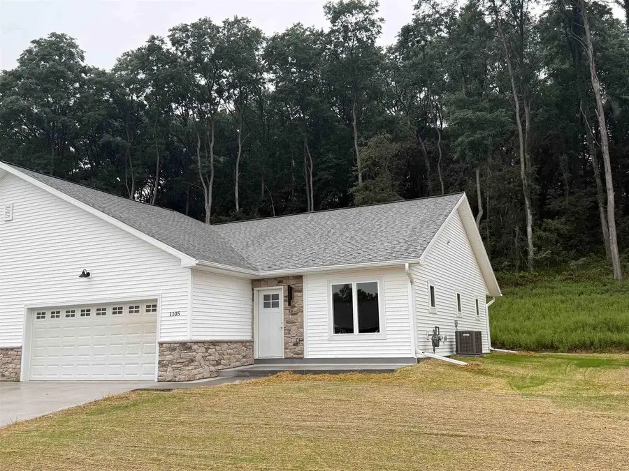 1105 Rusalka Circle, Reedsburg, WI 53959 - #2
