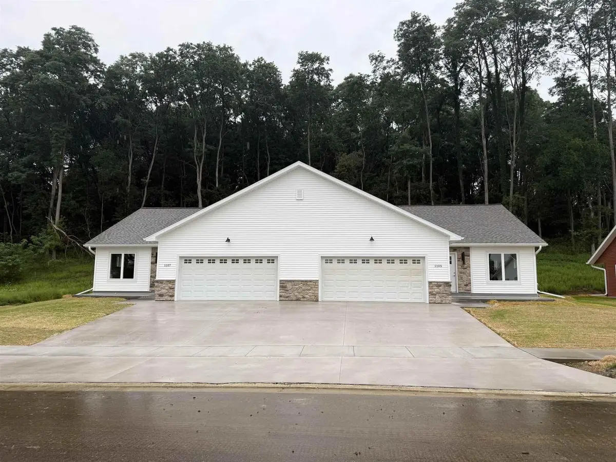 1107 Rusalka Circle, Reedsburg, WI 53959 - #1