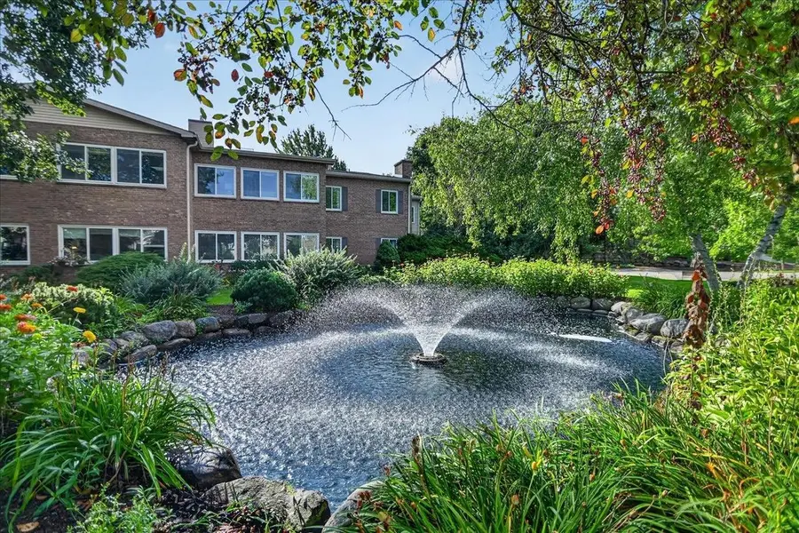 1624 N Golf Glen #F, Madison, WI 53704 - #2