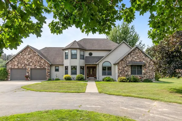 N6547 Buelow Road, New London, WI 54961