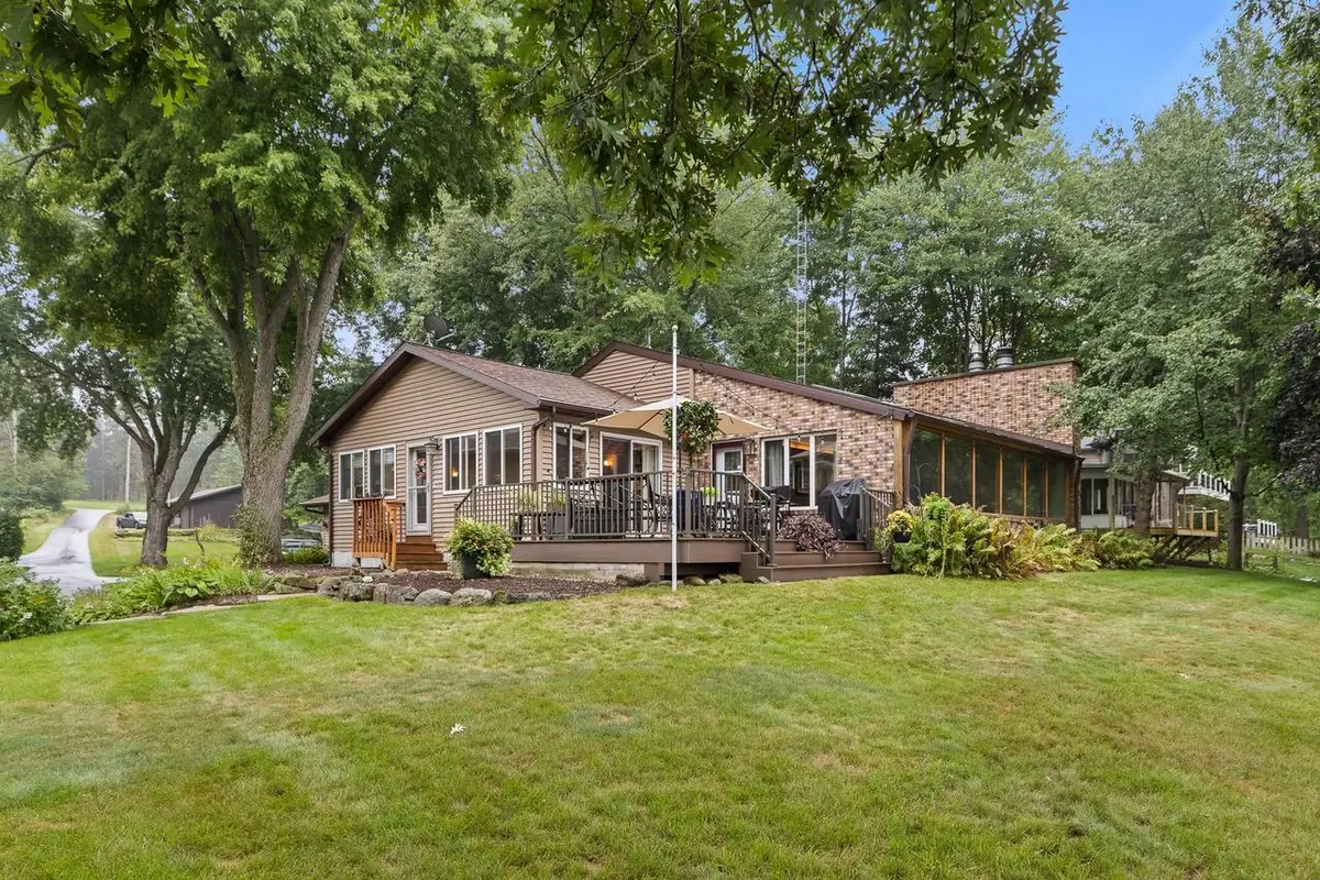 N4369 County Road V, Poynette, WI 53955 - #1