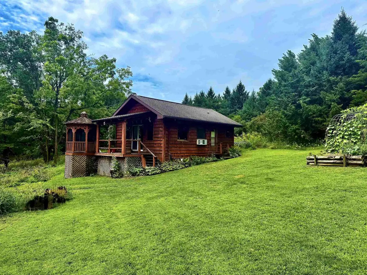 20610 Deer Island View Road, Eastman, WI 54626 - #1