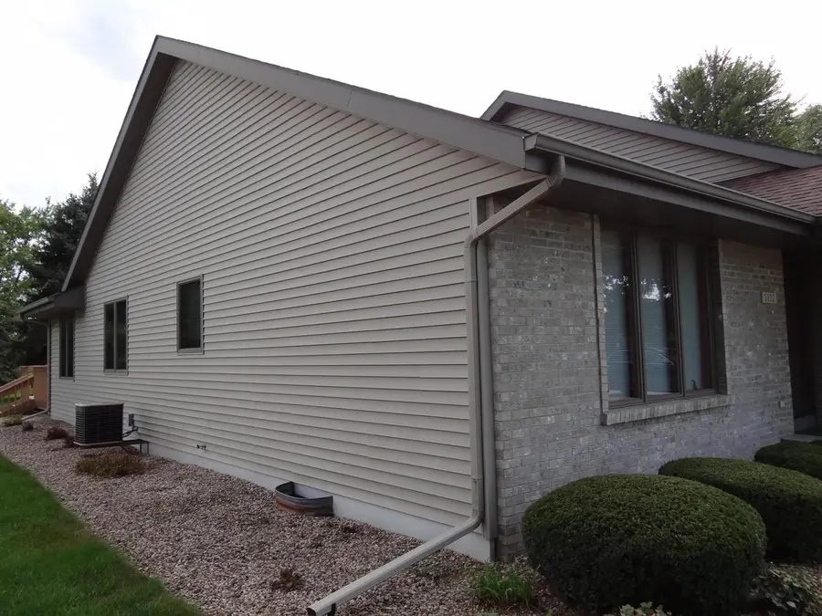 2122 Purple Aster Lane #2, Janesville, WI 53546 - #3