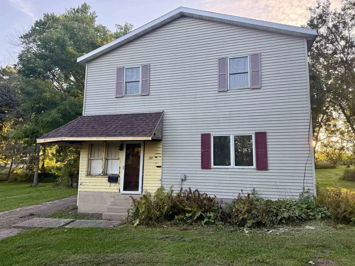 305 Rosedale Avenue, Fox Lake, WI 53933 - #1