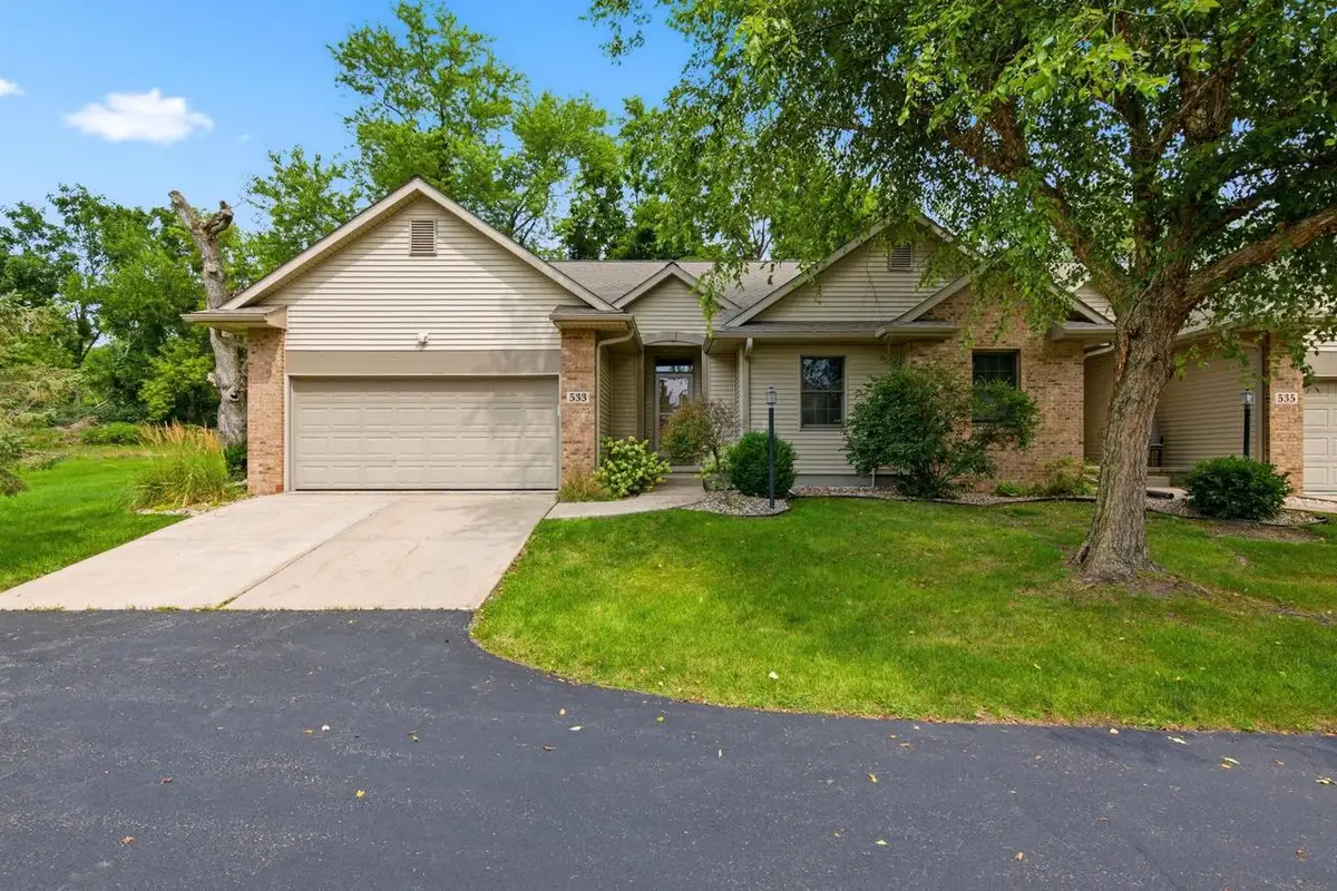 533 Hill Street, Baraboo, WI 53913 - #1