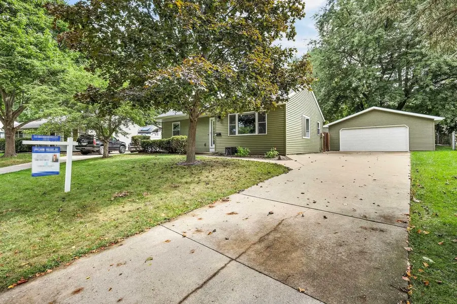 13 Arizona Circle, Madison, WI 53704 - #3