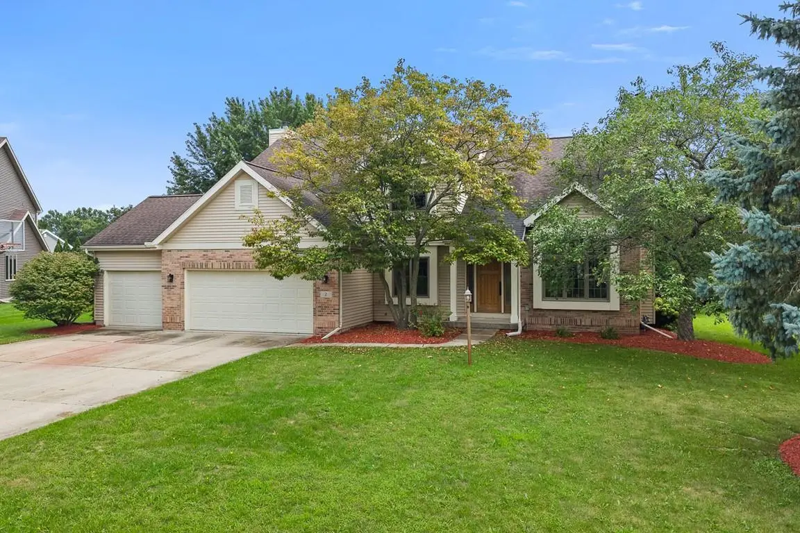 2 Cranbrook Circle, Madison, WI 53719 - #1