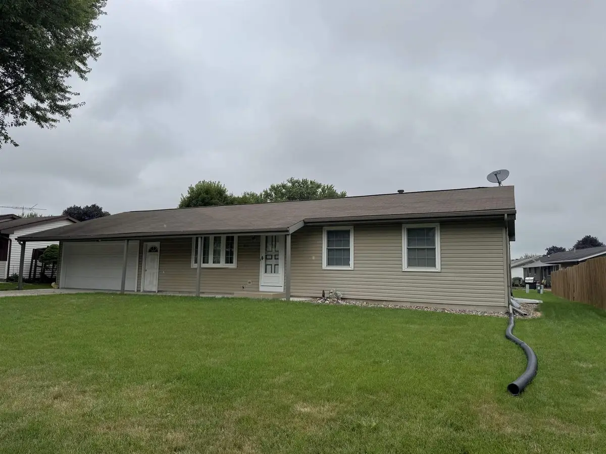 217 W 23rd Street, Monroe, WI 53566 - #1