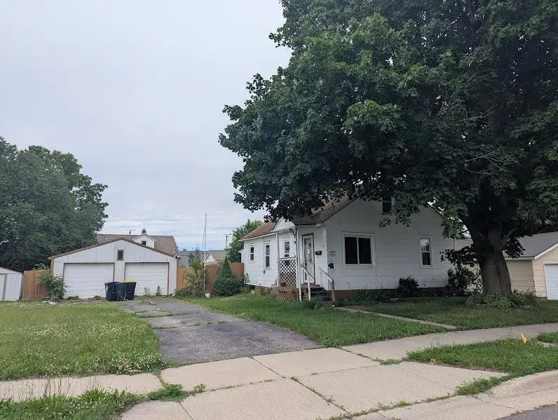 707 Lacrosse Street, Mauston, WI 53948 - #1