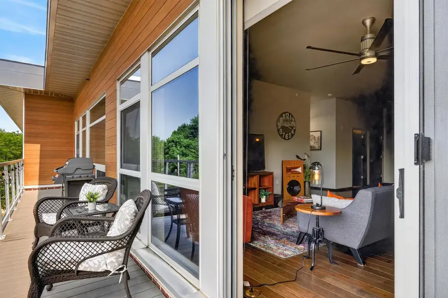 819 E Mifflin Street #304, Madison, WI 53703 - #3