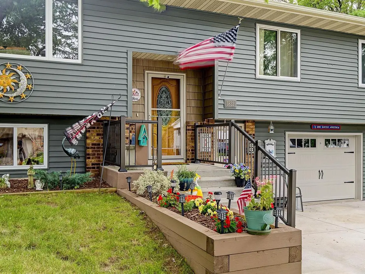 1822 1st Avenue, Monroe, WI 53566 - #1