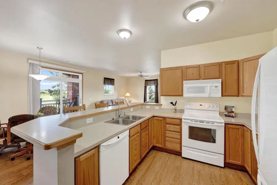 141 Metro Terrace #210, Madison, WI 53718 - #3