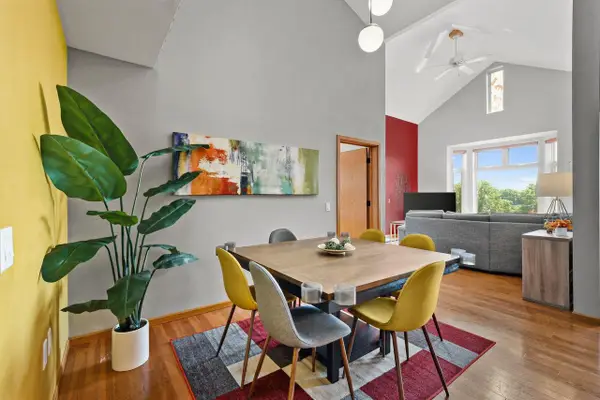 301 Harbour Town Drive #431, Madison, WI 53717