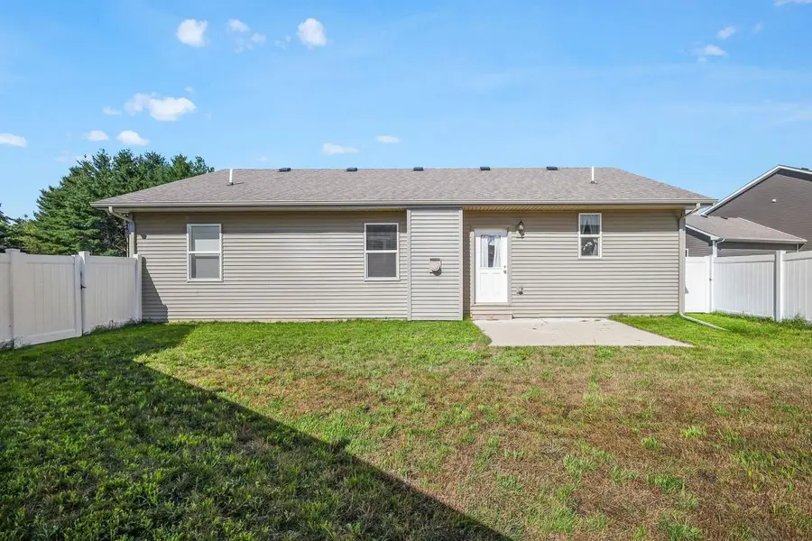 302 Tori Drive, Belleville, WI 53508 - #2