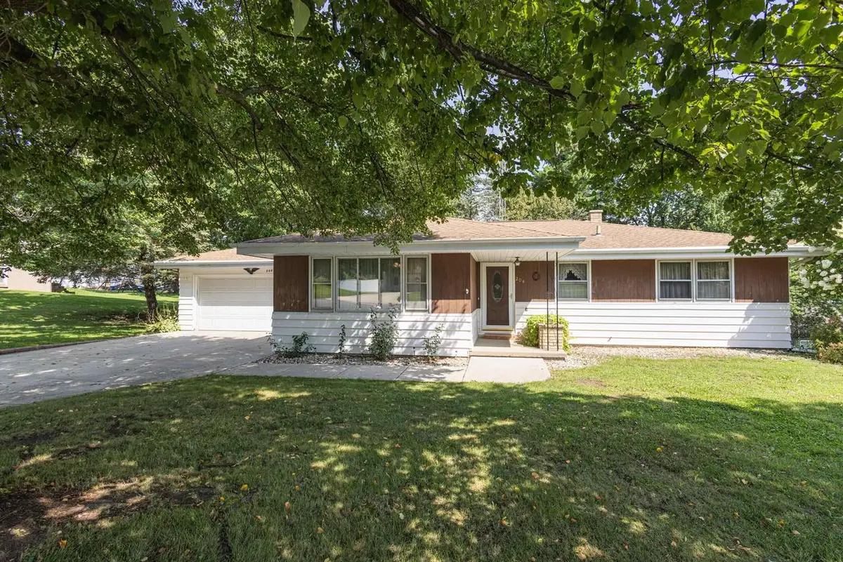 204 E Pleasant Street, South Wayne, WI 53587 - #1