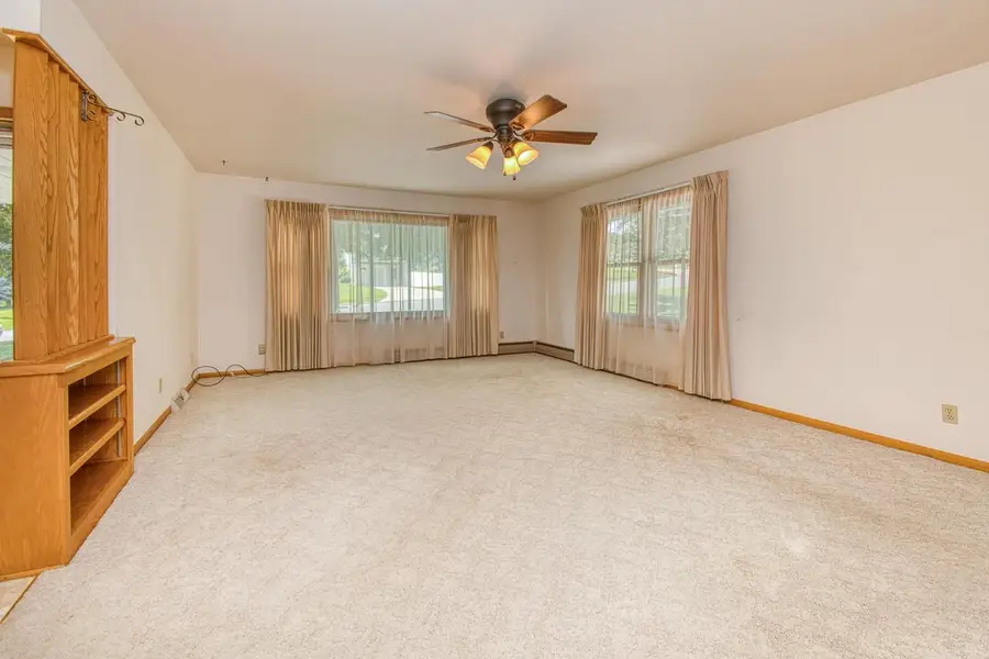 204 E Pleasant Street, South Wayne, WI 53587 - #3