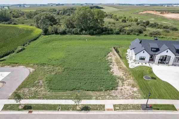 1201 Kyron Drive, Waunakee, WI 53597