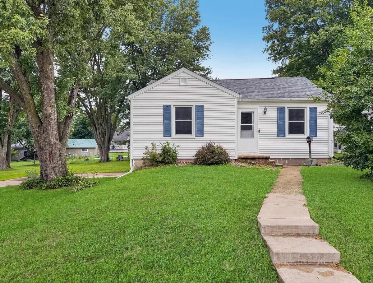 760 N Court Street, Platteville, WI 53818 - #1