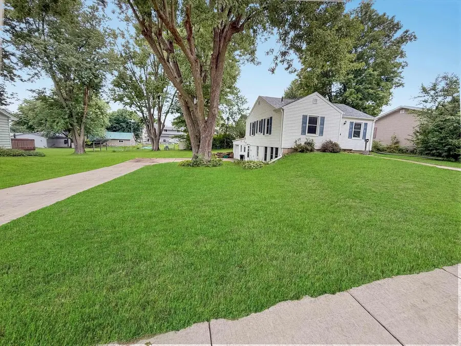 760 N Court Street, Platteville, WI 53818 - #2
