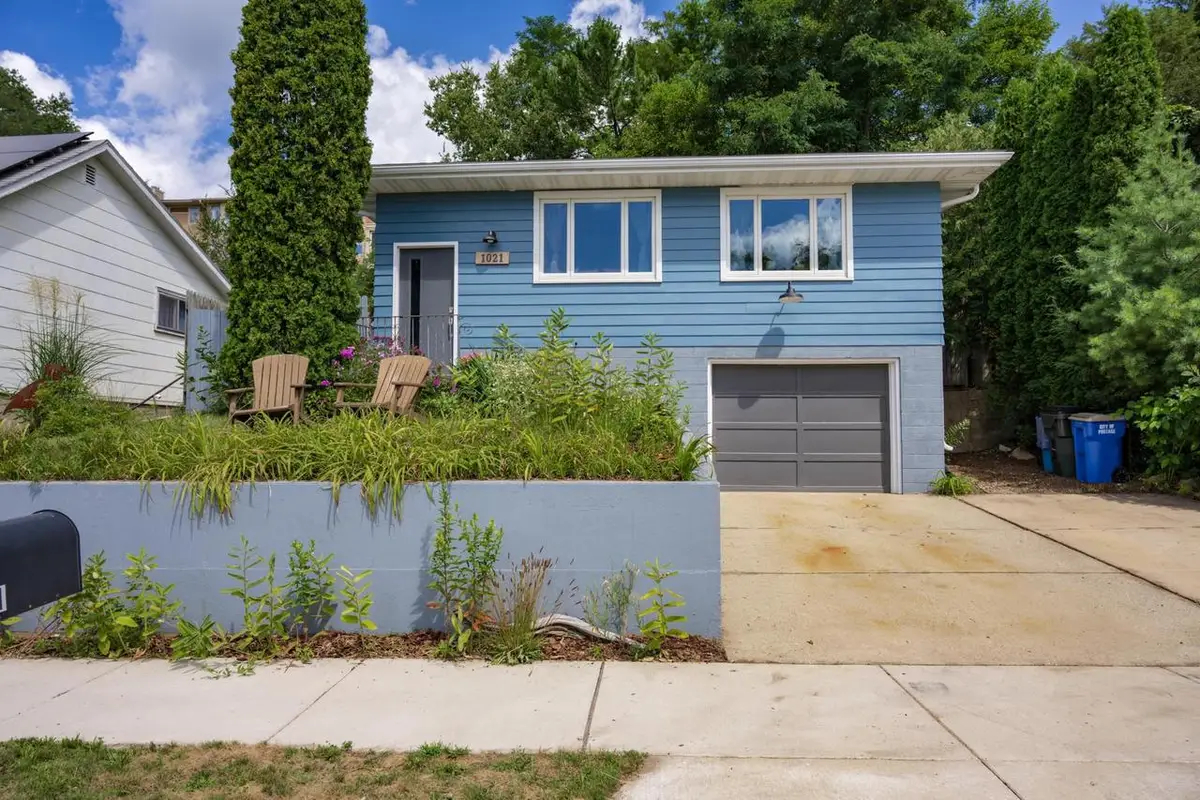 1021 W Conant Street, Portage, WI 53901 - #1