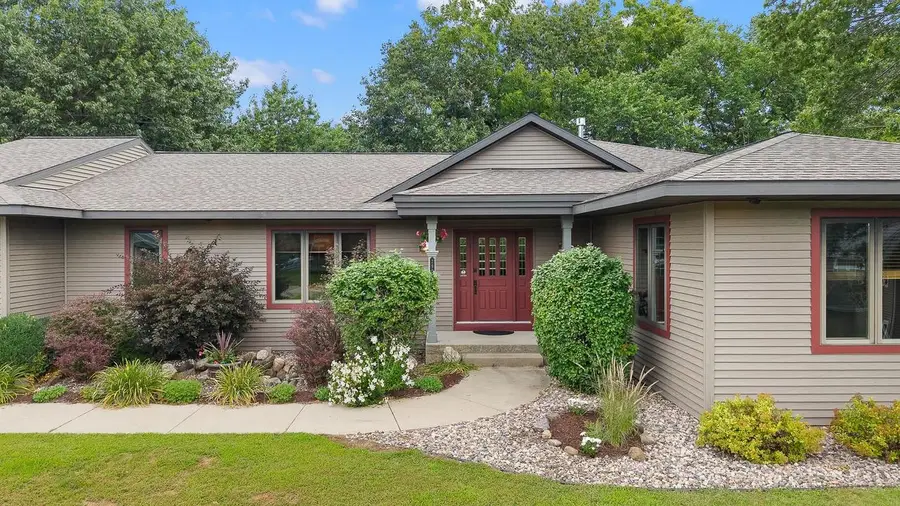 2903 Wood Thrush Circle, Portage, WI 53901 - #2