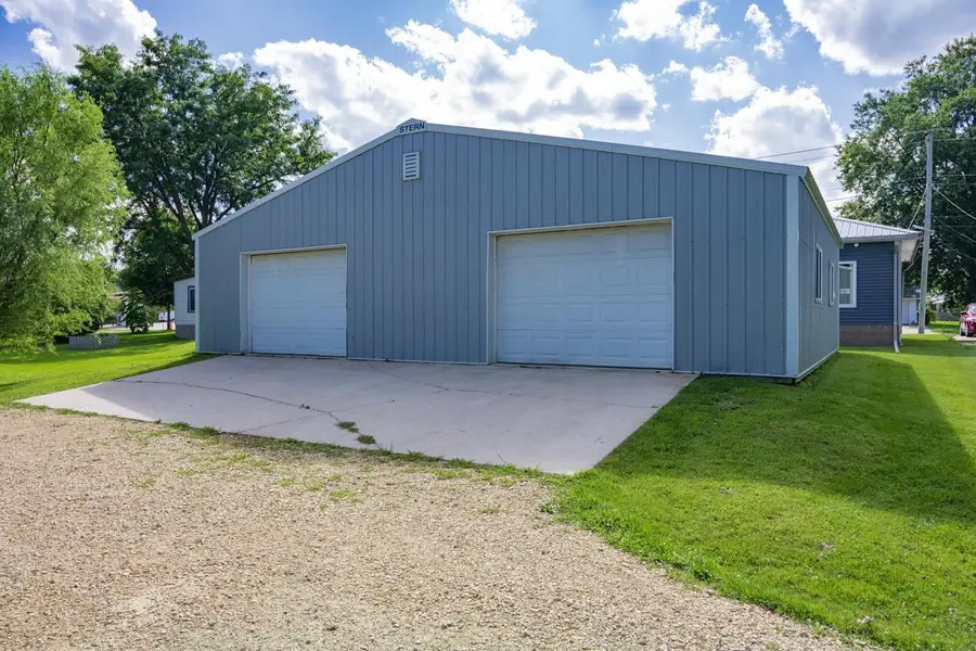 1016 Academy Street, Elroy, WI 53929 - #3