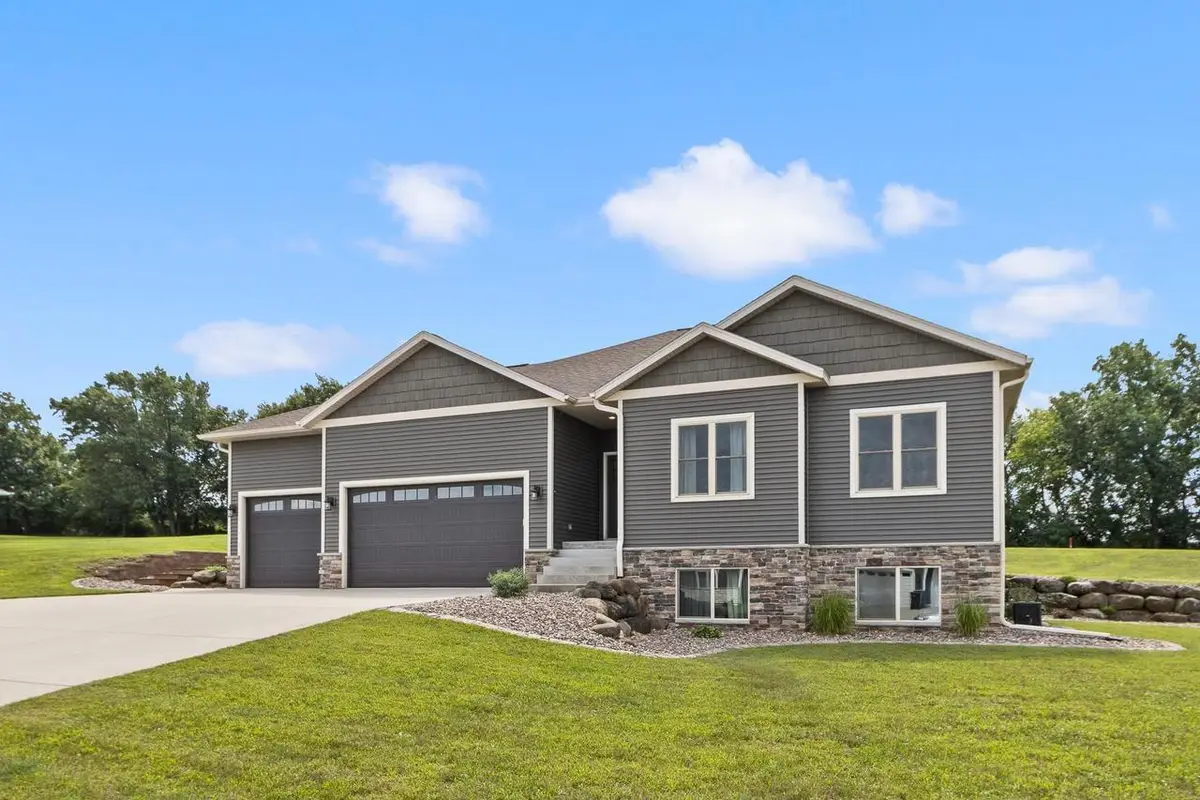 420 Ridgeway Drive, Rio, WI 53960 - #1