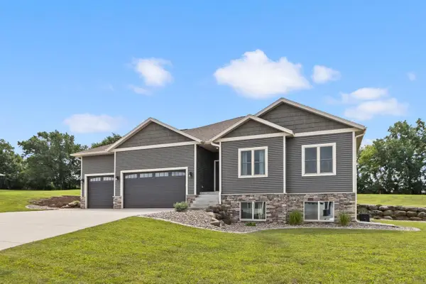 420 Ridgeway Drive, Rio, WI 53960