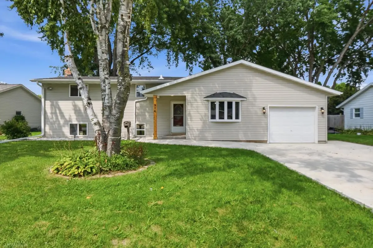 926 Frederick Street, Sun Prairie, WI 53590 - #1