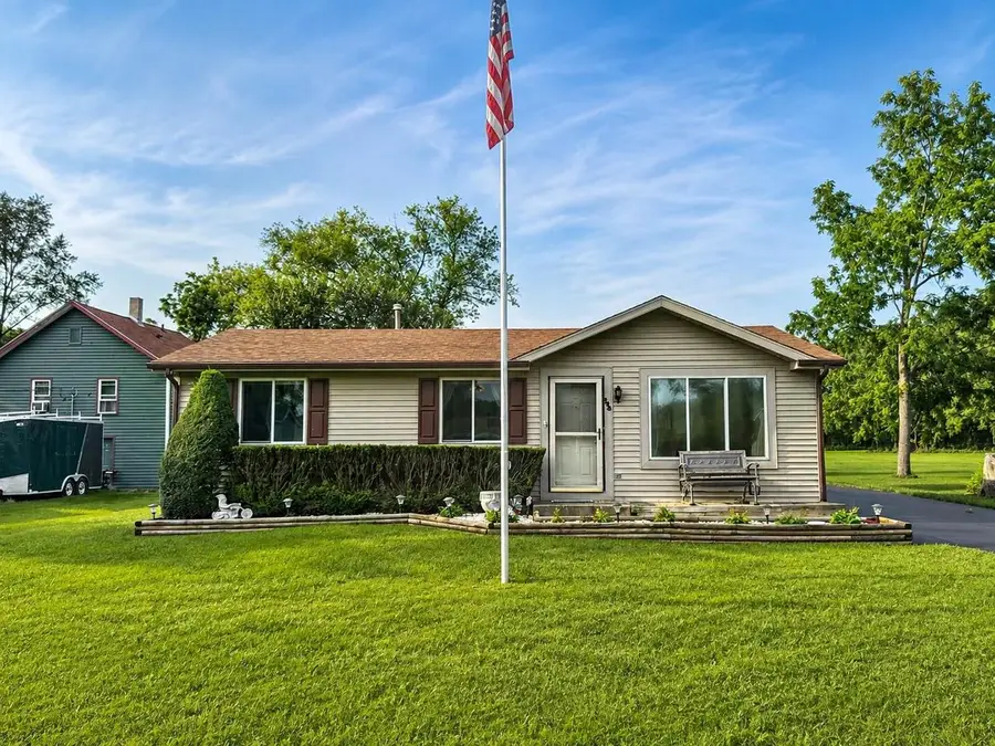 154 George Street, Sharon, WI 53585 - #3