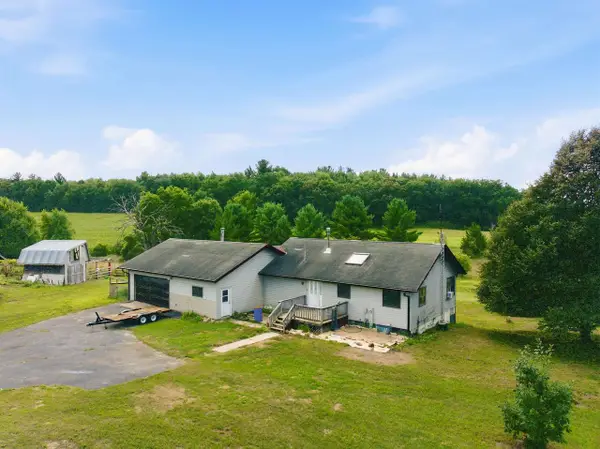 1129 Gem Drive, Wisconsin Dells, WI 53965
