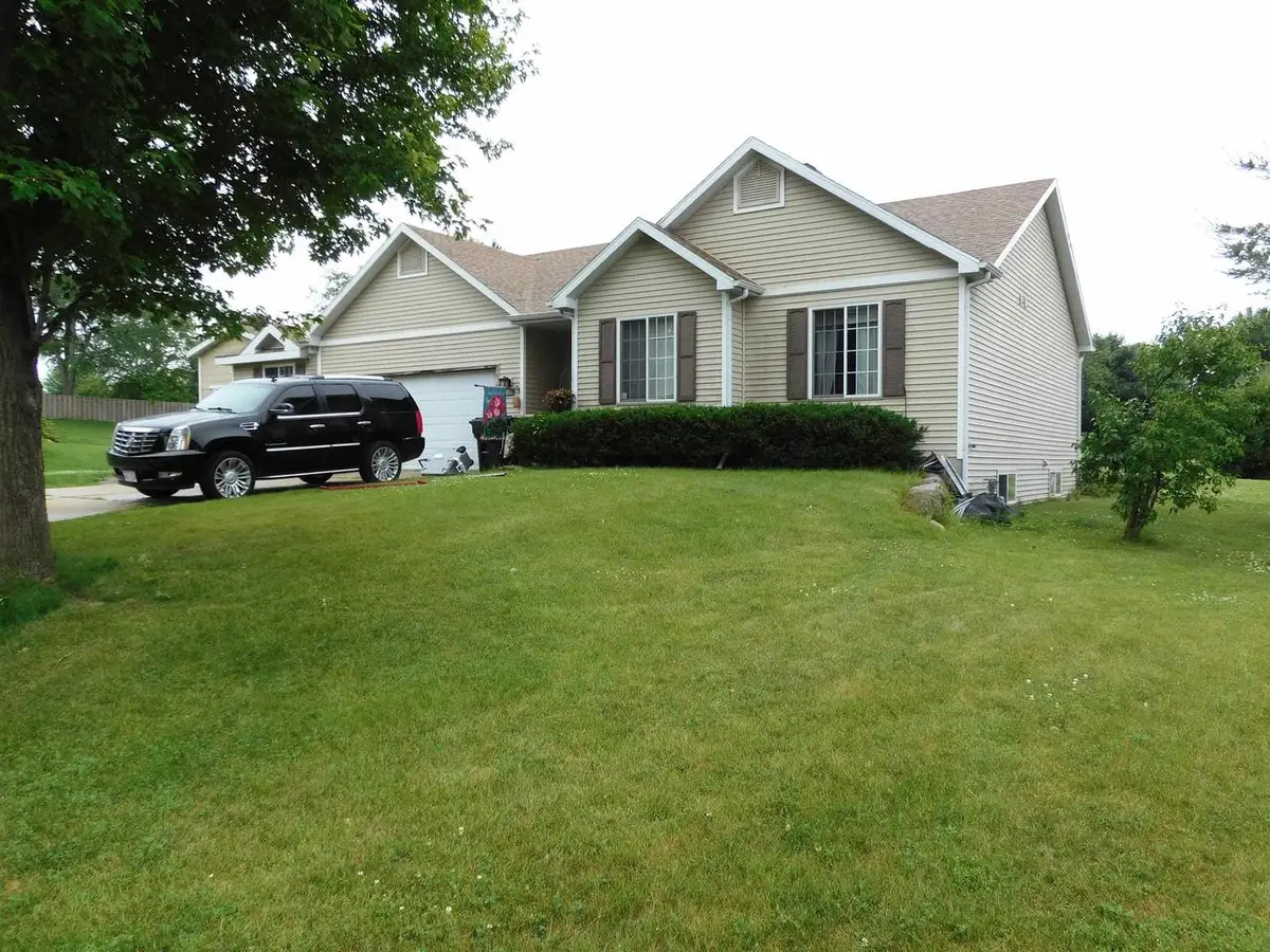 311 Spoke Circle, Sun Prairie, WI 53590 - #1