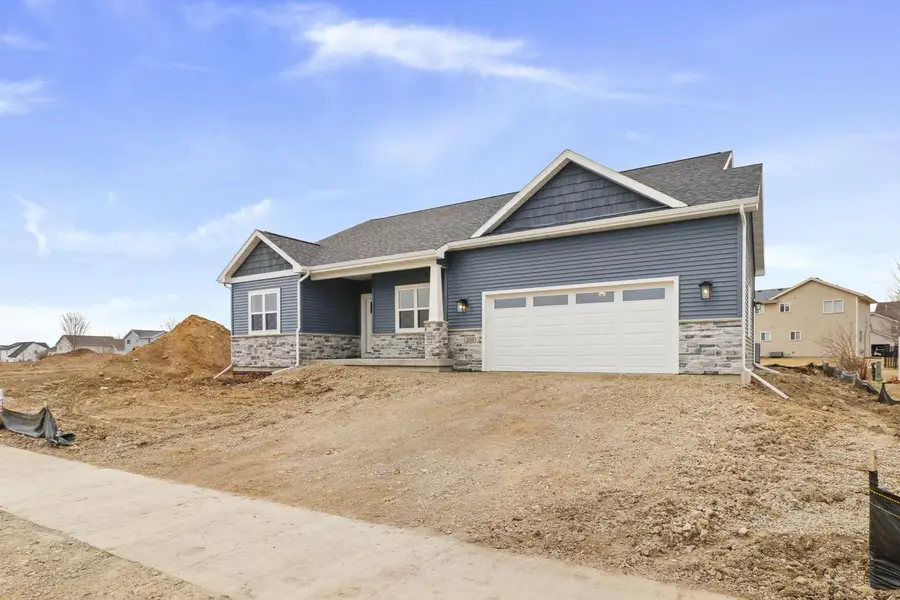 327 Wild Rose Way, Stoughton, WI 53589 - #2