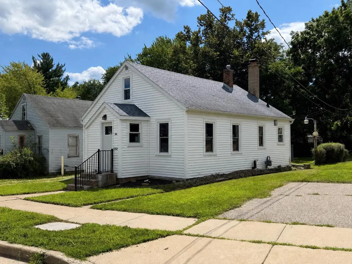 440 Winsor Street, Mauston, WI 53948 - #1