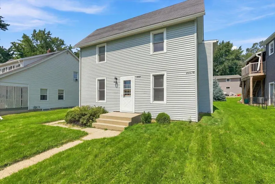 444-446 E Holum Street, Deforest, WI 53532 - #2