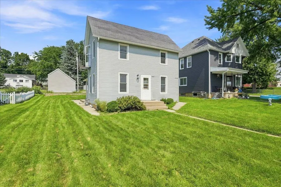 444-446 E Holum Street, Deforest, WI 53532 - #3