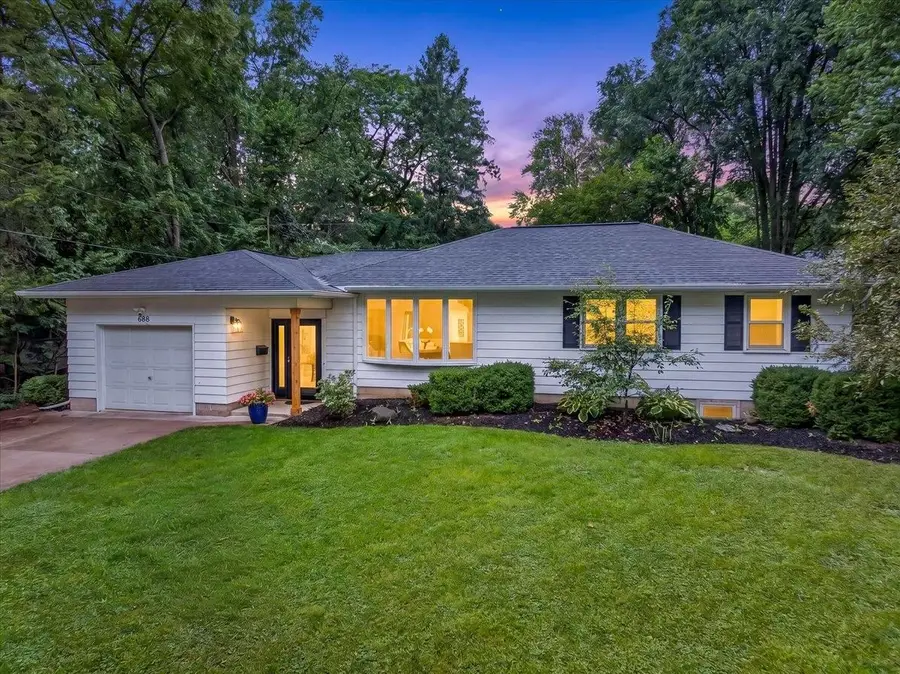 638 Orchard Drive, Madison, WI 53711 - #3