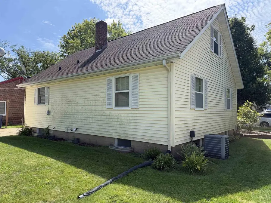 1720 Myra Avenue, Janesville, WI 53548 - #3