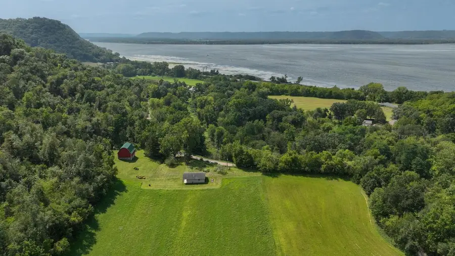 W1486 Spring Coulee Road, Genoa, WI 54632 - #2