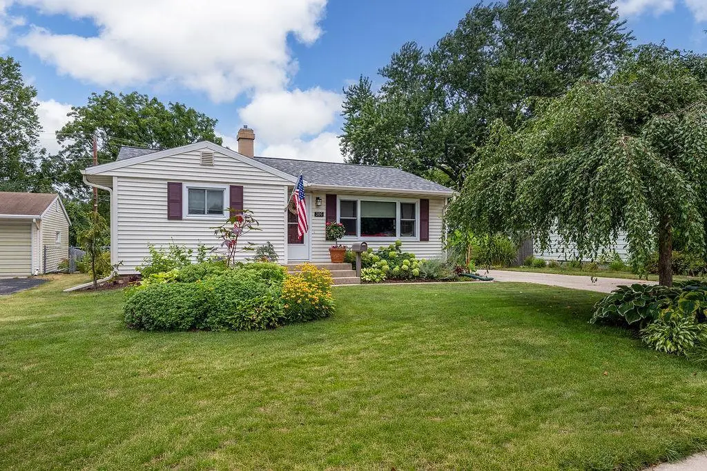 306 Garnet Lane, Madison, WI 53714 - #1