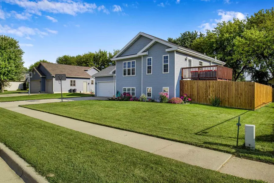 104 Shawn Avenue, Arlington, WI 53911 - #2