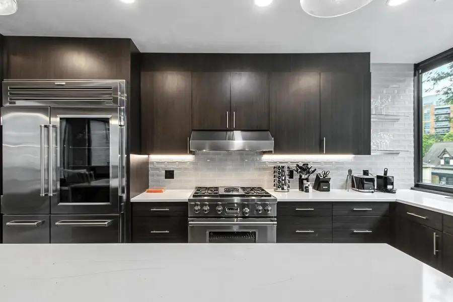 211 S Henry Street #201, Madison, WI 53703 - #2