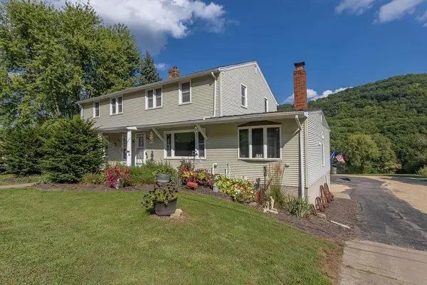 519 Main Street, De Soto, WI 54624
