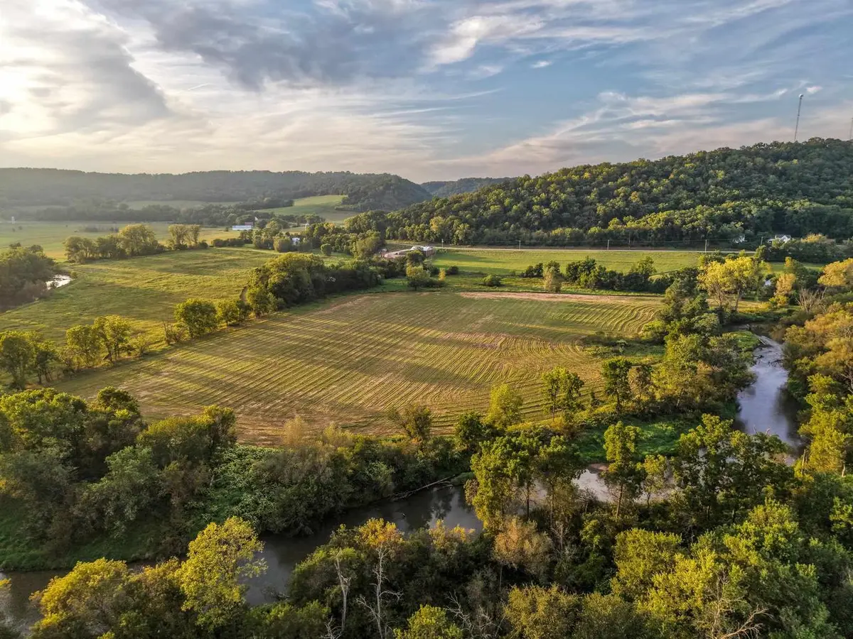 25757 County Rd C, Soldiers Grove, WI 54655 - #1