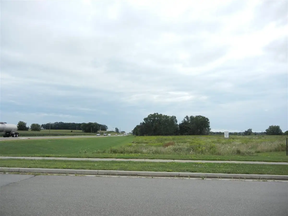 4620 Liuna Way, Deforest, WI 53532 - #1